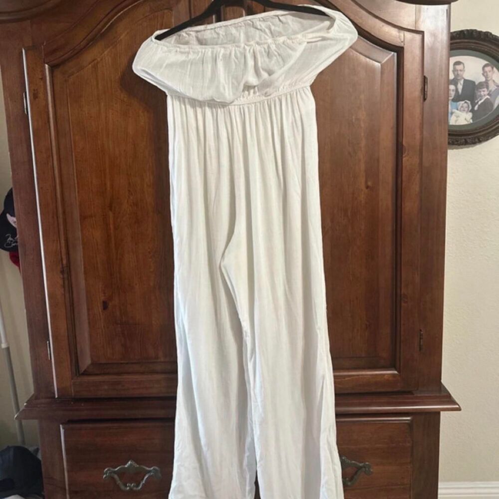 Source-unknown Women's White Jumpsuit